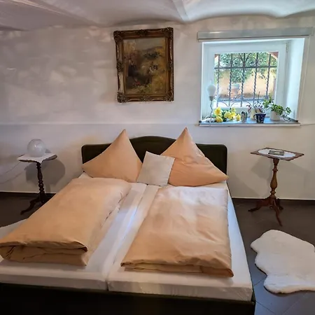 Appartement Der Besonderen Art In Am Glan