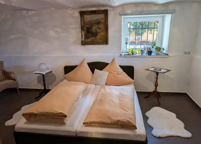 アパート Der Besonderen Art In Am Glan